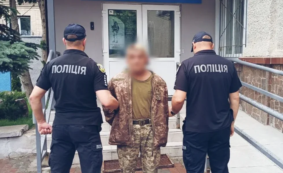 Військовий на Київщині через ревнощі вбив жінку та побратима, ще в одного стріляв двічі