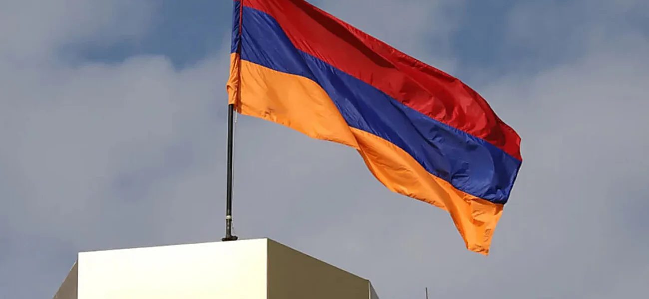 росія готує зміну влади у Вірменії через шантаж та підкуп виборців - розвідка