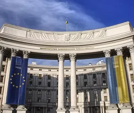 Україна передасть відкритий лист Зеленського до путіна через дипломатичні канали, очікуємо змістовну відповідь - МЗС