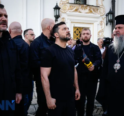 Президент відповів, чи буде росіянам помста за удар по Києво-Печерській лаврі