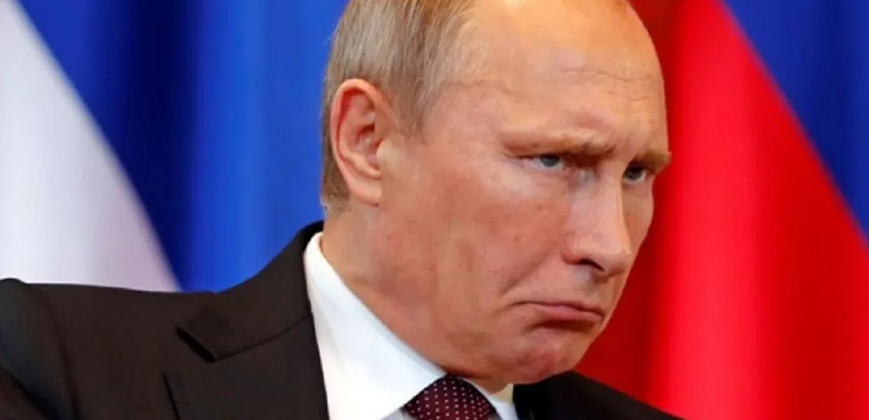 путіну доповіли про паливну кризу в рф, але він заявив, що це не вплине на війну
