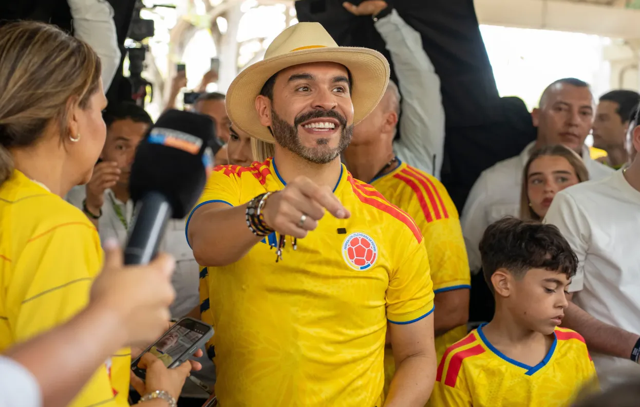 Виборча комісія Колумбії офіційно підтвердила перемогу де ла Еспріельї на виборах президента